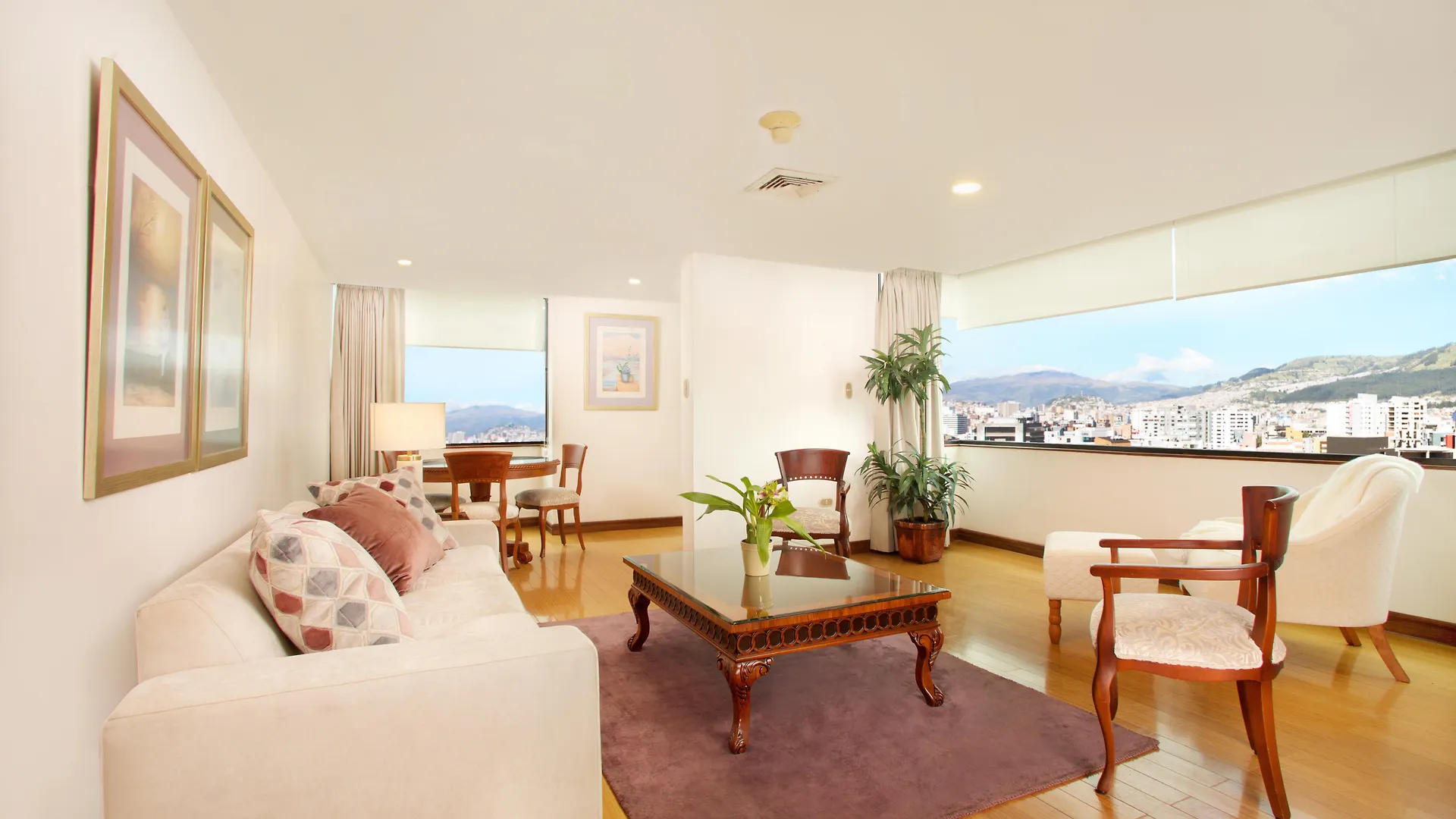 Hotel Rio Amazonas Quito