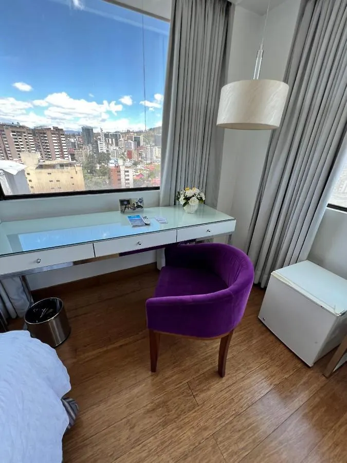 Hotel Rio Amazonas Quito