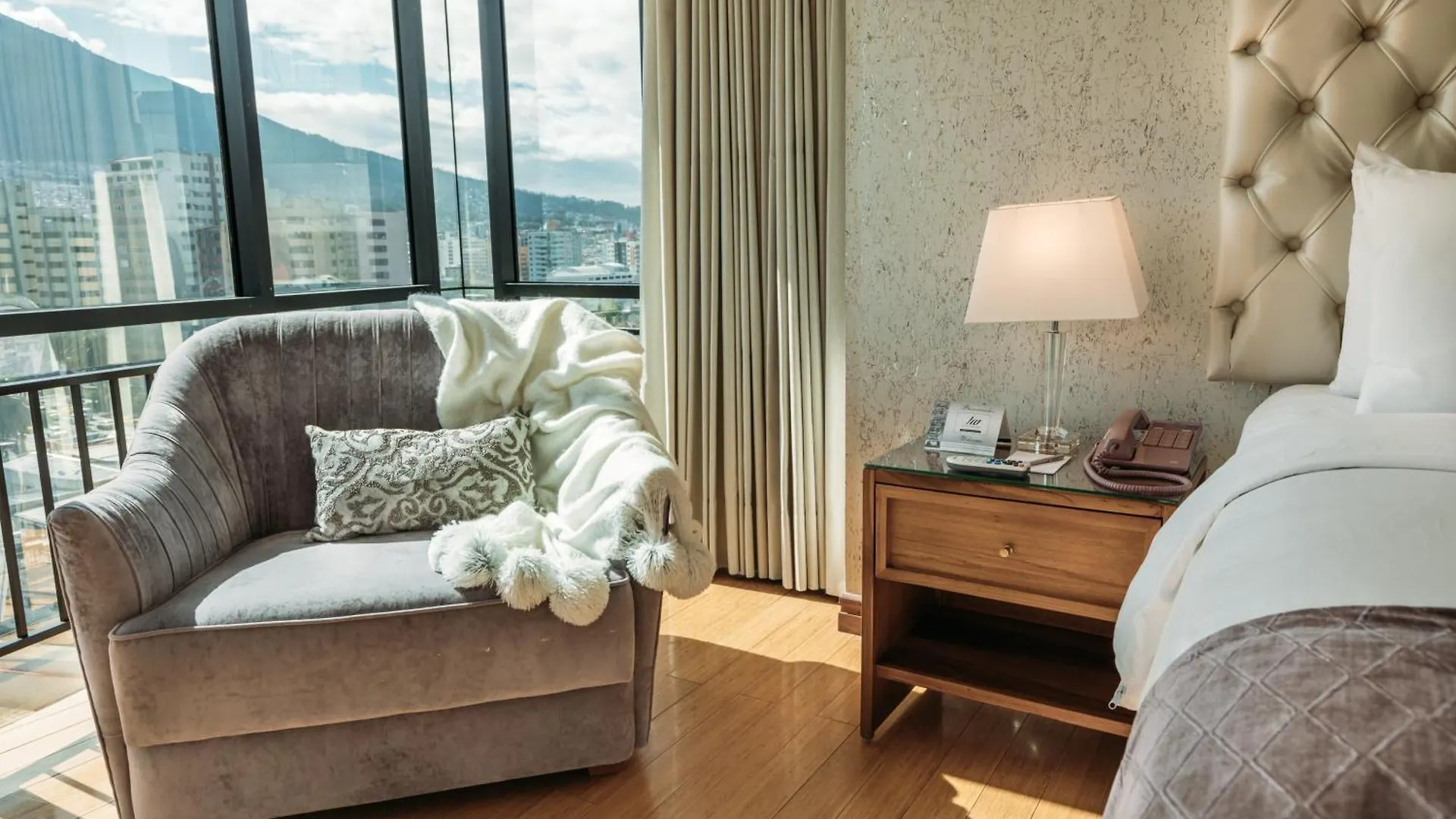 Hotel Rio Amazonas Quito